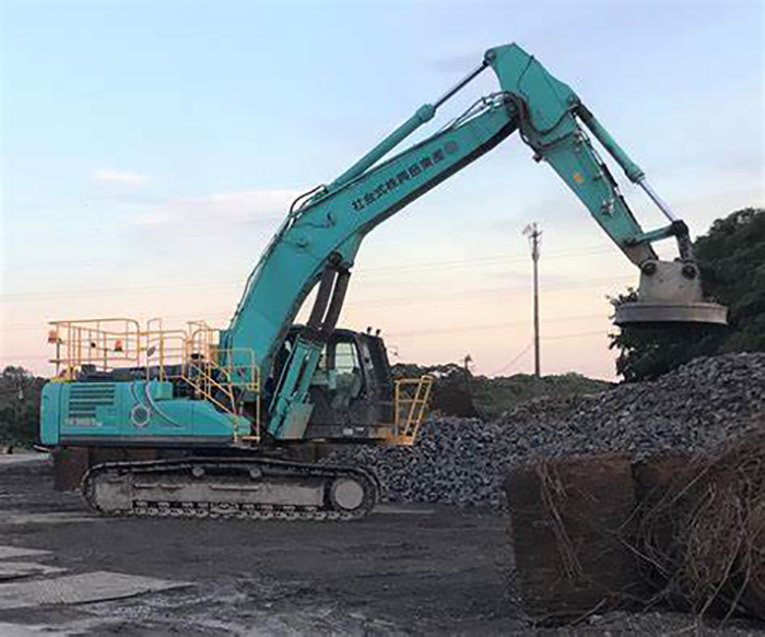 神鋼挖掘機配件維修油管:打造貼心售后服務